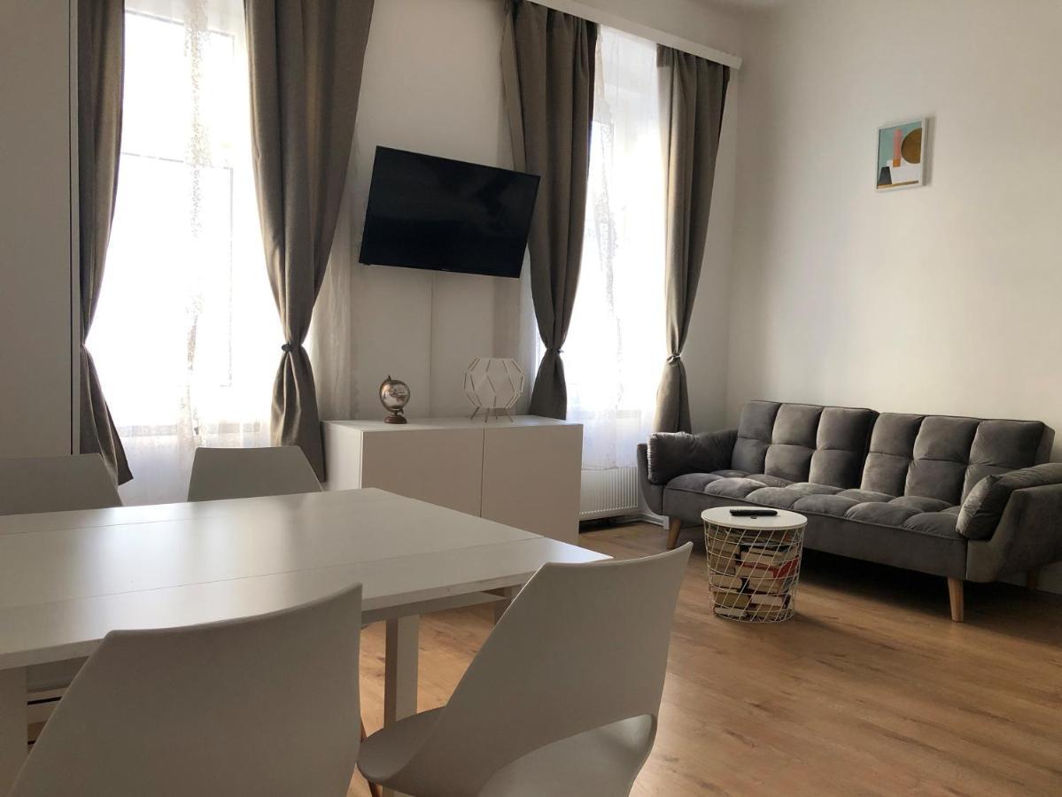 Central Apartment Near Subway Station 2 Виена Екстериор снимка