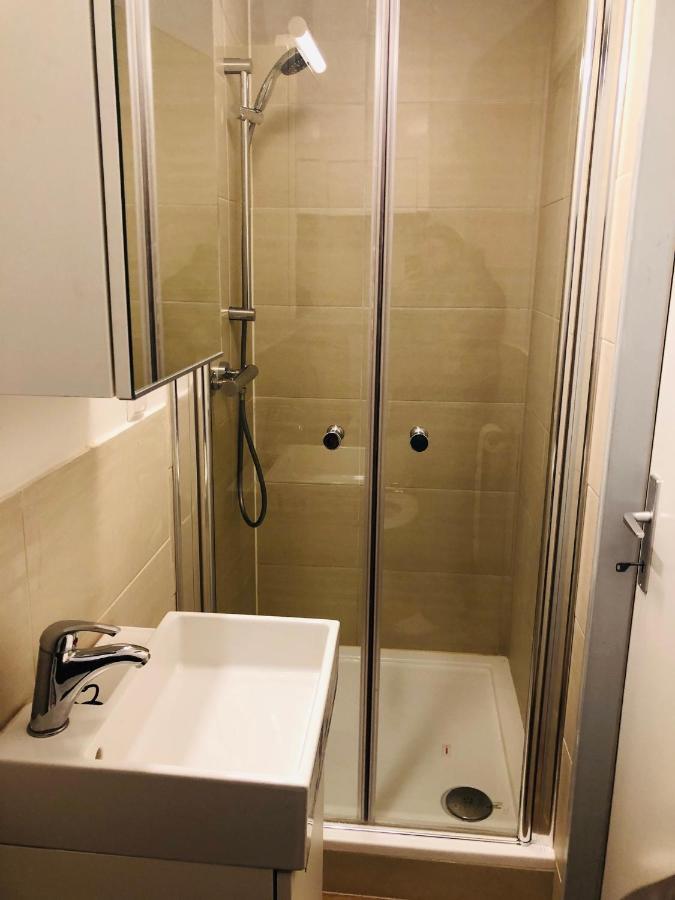 Central Apartment Near Subway Station 2 Виена Екстериор снимка